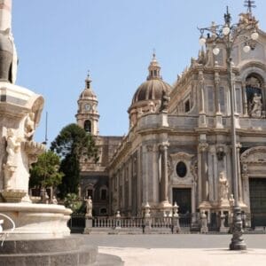 Tour Colori di Sicilia Estate da Palermo (Dom–Dom)